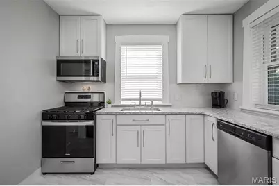 7370 Carleton Avenue, University City, MO 63130 - Photo 22