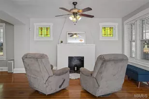 7370 Carleton Ave, University City, MO 63130 - Photo 16