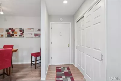 1436 Heritage Landing #310, Saint Charles, MO 63303 - Photo 2