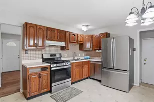 4514 Niagara Dr, Saint Louis, MO 63129 - Photo 10
