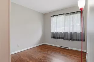 4514 Niagara Dr, Saint Louis, MO 63129 - Photo 20