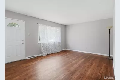 4514 Niagara Drive, Saint Louis, MO 63129 - Photo 8