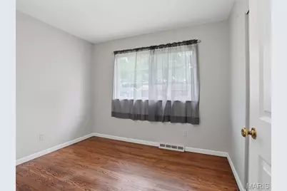 4514 Niagara Drive, Saint Louis, MO 63129 - Photo 14