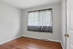4514 Niagara Dr, Saint Louis, MO 63129 - Photo 14