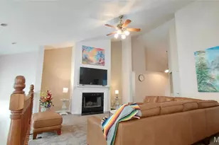 15234 Brightfield Manor Dr, Chesterfield, MO 63017 - Photo 4
