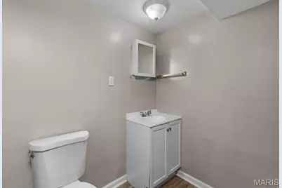 10465 Lord Drive, Castle Point, MO 63136 - Photo 14