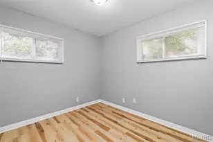 10465 Lord Dr, Castle Point, MO 63136 - Photo 8