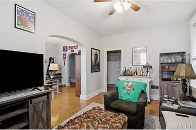 6225 Victoria Avenue, Saint Louis, MO 63139 - Photo 6