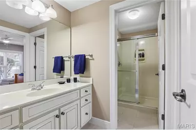 2900 Trafalgar Drive, Town and Country, MO 63131 - Photo 34