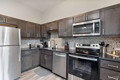 1019 Allen Avenue, Saint Louis, MO 63104 - Photo 8