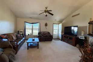 719 White Dogwood Ct, Saint Clair, MO 63077 - Photo 6