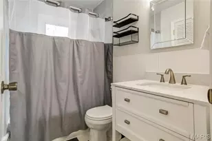 923 Tompkins St, Saint Charles, MO 63301 - Photo 10