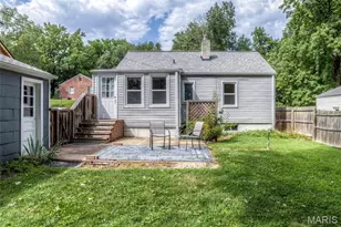 923 Tompkins St, Saint Charles, MO 63301 - Photo 16