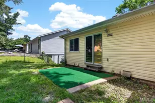 2311 Country Village Ct, Maryland Heights, MO 63043 - Photo 28