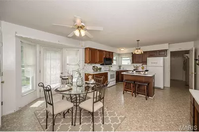 14 Ludwigs Oak Court, Saint Charles, MO 63303 - Photo 8