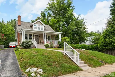 329 Stark Court, Webster Groves, MO 63119 - Photo 2
