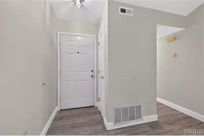 148 Old Buggy Court, Saint Peters, MO 63304 - Photo 8