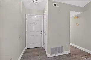 148 Old Buggy Ct, Saint Peters, MO 63304 - Photo 8