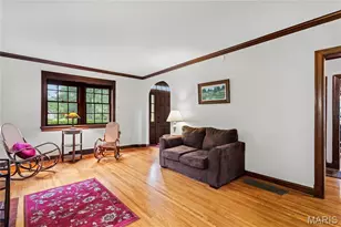7400 Warwick Dr, Pasadena Hills, MO 63121 - Photo 8