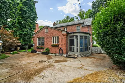 7400 Warwick Drive, Pasadena Hills, MO 63121 - Photo 40