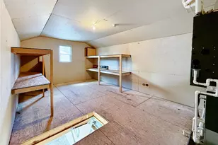 402 Harry St, Palmyra, MO 63461 - Photo 26