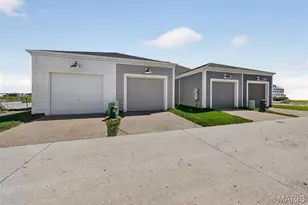 1708 Dyess St, Saint Charles, MO 63301 - Photo 38