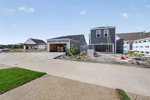1708 Dyess St, Saint Charles, MO 63301 - Photo 40