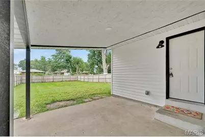 11209 Saint Shawn Lane, Saint Ann, MO 63074 - Photo 16