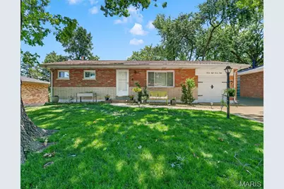 9828 Whitcomb Lane, Affton, MO 63123 - Photo 1