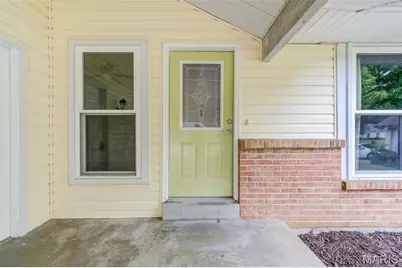 1937 Rule Avenue, Maryland Heights, MO 63043 - Photo 4