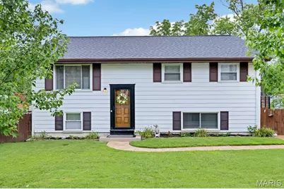 532 Golden Valley Drive, Saint Louis, MO 63129 - Photo 2