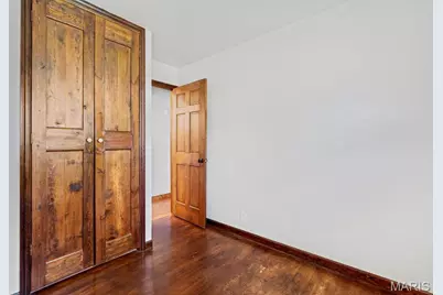 532 Golden Valley Drive, Saint Louis, MO 63129 - Photo 22