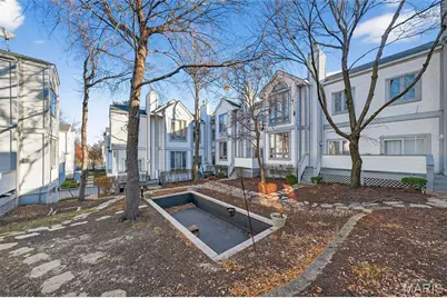 28 Columbus Square Drive, Saint Louis, MO 63101 - Photo 6