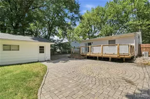 80 La Venta Dr, Florissant, MO 63031 - Photo 22