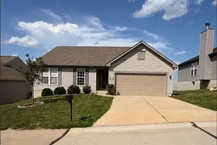 6584 Buckingham Palace Dr, Imperial, MO 63052 - Photo 1