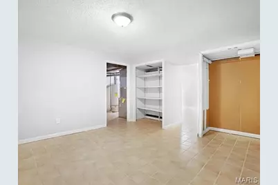 10451 Corbeil Drive, Creve Coeur, MO 63146 - Photo 18