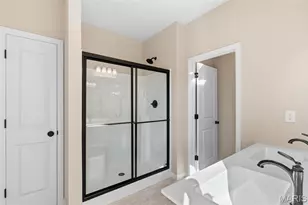 2308 Hank's Close, Washington, MO 63090 - Photo 8