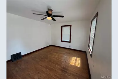 7141 Greenhaven Drive, Jennings, MO 63136 - Photo 2