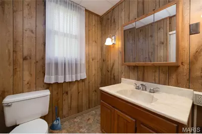 109 N Old Orchard Avenue, Webster Groves, MO 63119 - Photo 10