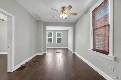 4538 Ray Avenue, Saint Louis, MO 63116 - Photo 12