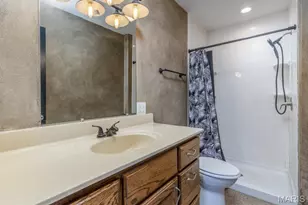 22915 Daisy Rd, Lebanon, MO 65536 - Photo 16