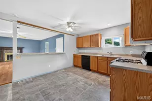 10917 Larkspur Dr, Unincorporated, MO 63123 - Photo 16