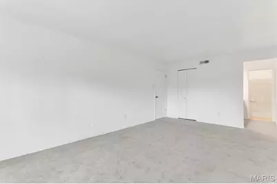 5353 N Kenrick Parke Drive #205, Saint Louis, MO 63119 - Photo 20