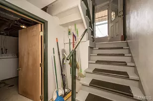 6742 Dolan Pl, Saint Louis, MO 63139 - Photo 38