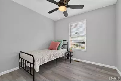 2512 Wellesley Drive, High Ridge, MO 63049 - Photo 16
