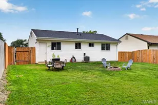 2512 Wellesley Dr, High Ridge, MO 63049 - Photo 20
