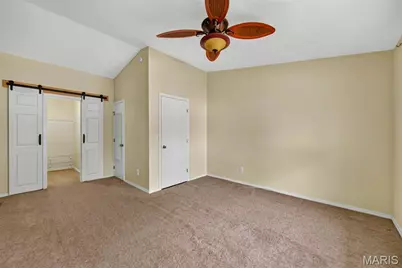 12115 Glenpark Drive, Maryland Heights, MO 63043 - Photo 18