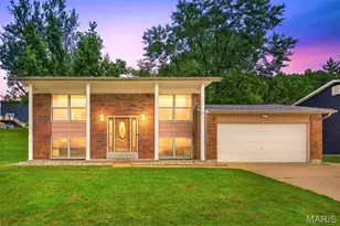 12115 Glenpark Dr, Maryland Heights, MO 63043 - Photo 1