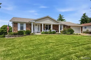 273 Prince Towne Dr, Saint Louis, MO 63141 - Photo 1