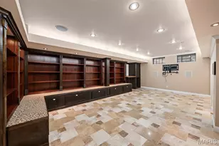 40 Ridgepoint Dr, Chesterfield, MO 63017 - Photo 28